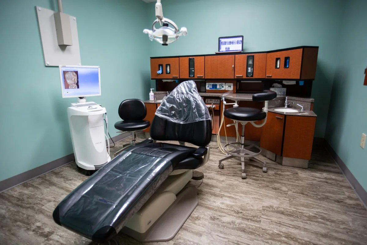 Dental procedure room